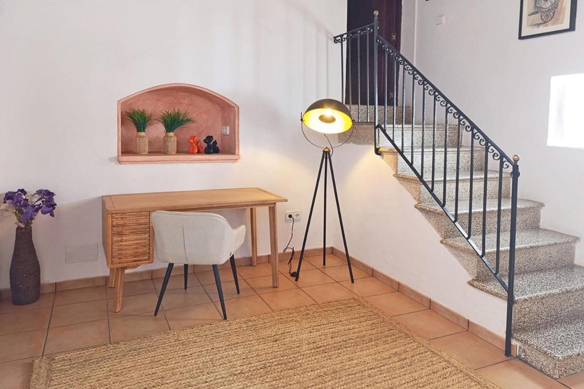 Maison Calme Wifi, Aircon, Private Pool