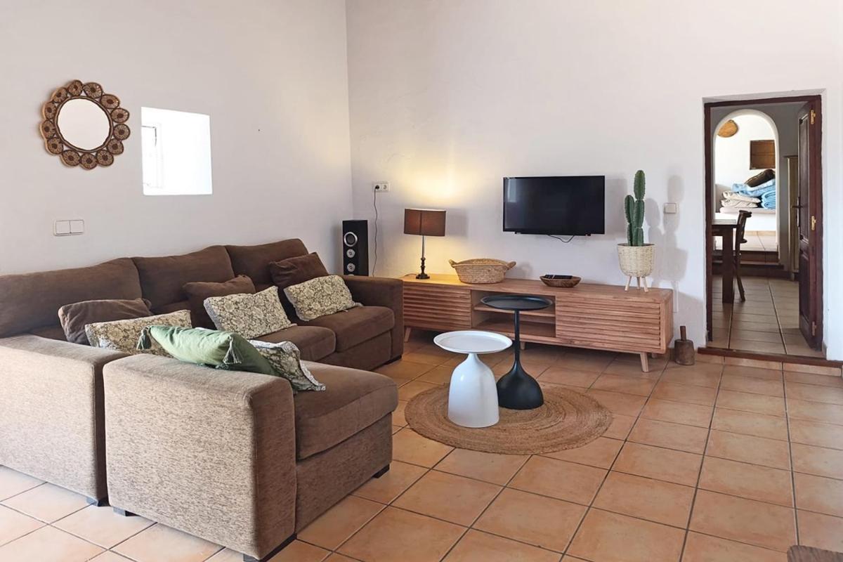 Villa Maison Calme Wifi, Aircon, Private Pool